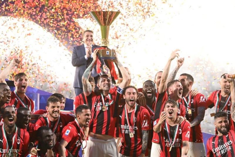 AC Milan đạt được nhiều danh hiệu cao quý