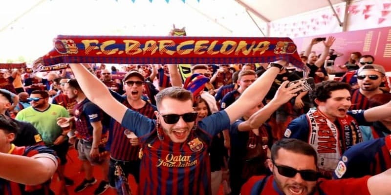 Tại sao các fan của Barcelona thường gọi nhau là cules?